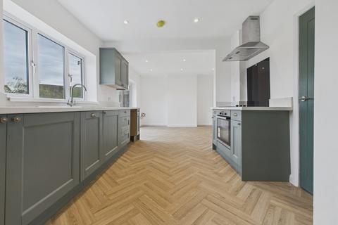 3 bedroom semi-detached house for sale, Burbage Road, Staveley