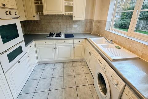 undefined, Pyotts Court, Basingstoke RG24