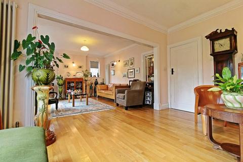 4 bedroom detached house for sale, Chapel Lane, Knighton
