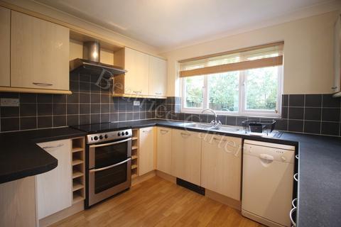 3 bedroom detached house to rent, Edmund Road, Suffolk IP27