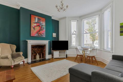 2 bedroom apartment for sale, Westby Road, Bournemouth