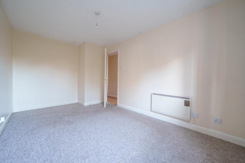Bedroom 1 - Angle 2