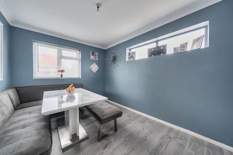 2 bedroom end of terrace house for sale, Cedar Close, Margate CT9