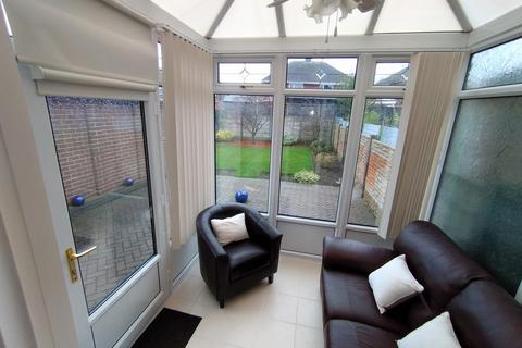 3 bedroom semi-detached house for sale, Oldhill Close, Talke Pits, Stoke-on-Trent