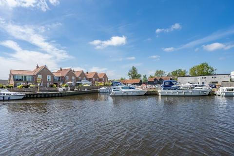 undefined, River View, Gillingham