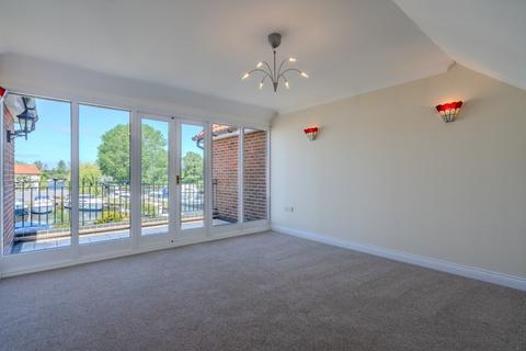undefined, River View, Gillingham