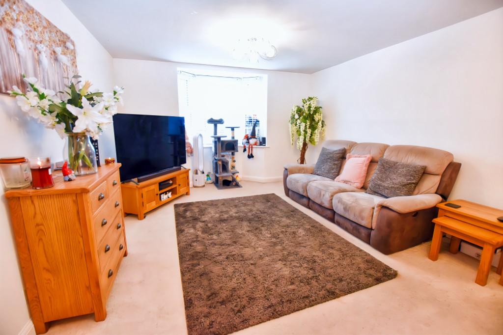 Lounge 2