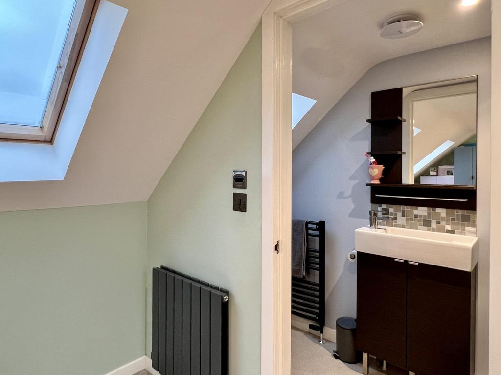 9 Queenshill Park, Ringford - Williamson and Henry