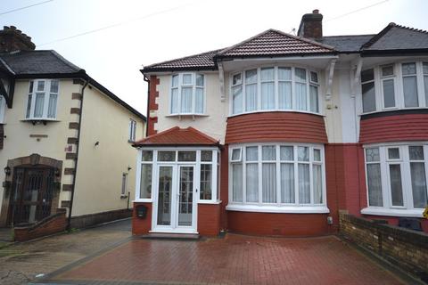 Capel Gardens, Ilford