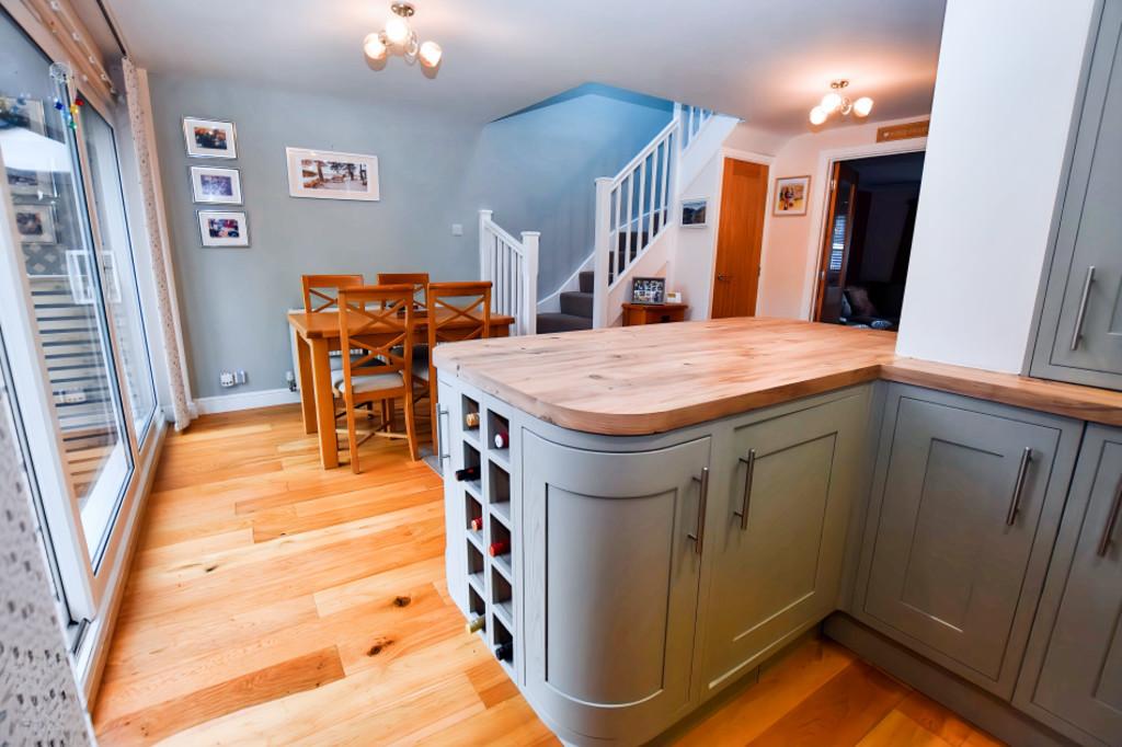 Dining Kitchen 4