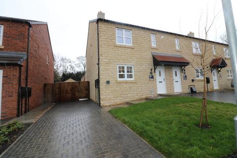 3 bedroom end of terrace house to rent, Rowan Close, Willerby, Hull
