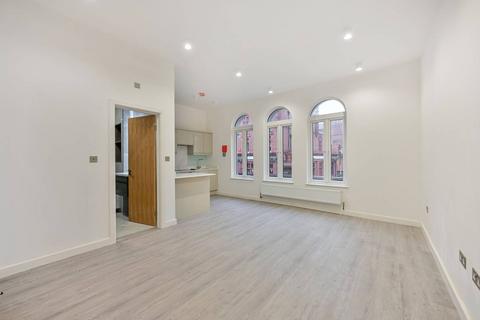 undefined, Wimbledon Hill Road, Wimbledon, London, SW19