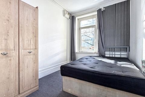 2 bedroom flat to rent, Richmond Road, Cardiff CF24
