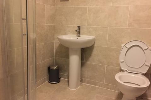 10 bedroom house to rent, Victoria Road Fallowfield, Manchester M14