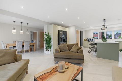 5 bedroom detached house for sale, Vicarage Croft, Kings Bromley, Burton on Trent, DE13