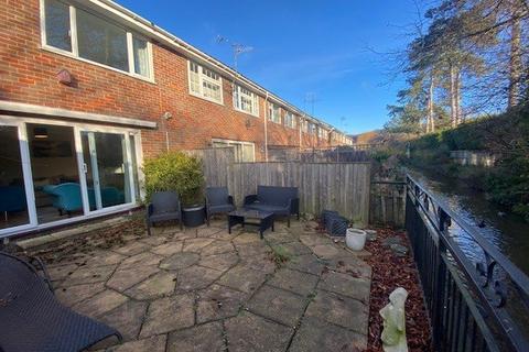 undefined, Western Drive, Wooburn Green, High Wycombe, Buckinghamshire, HP10