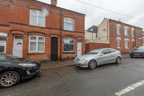 4 bedroom end of terrace house for sale, Tewkesbury Street, Leicester LE3