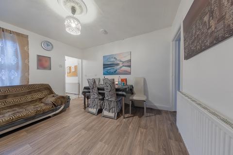 4 bedroom end of terrace house for sale, Tewkesbury Street, Leicester LE3