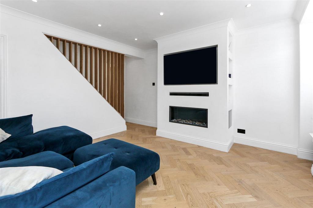 Rt WT BXH T Job169 77 jackson road 24 121120252216