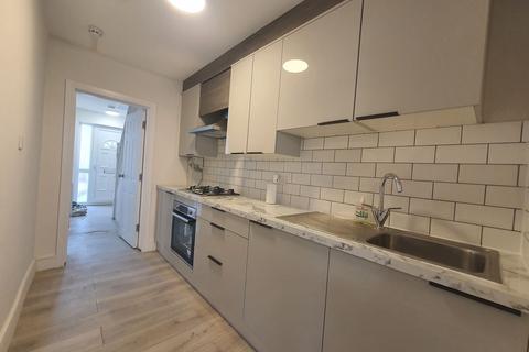 undefined, Tudor Road, Hayes, UB3