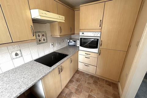 2 bedroom retirement property for sale, Priory Gardens, Abergavenny