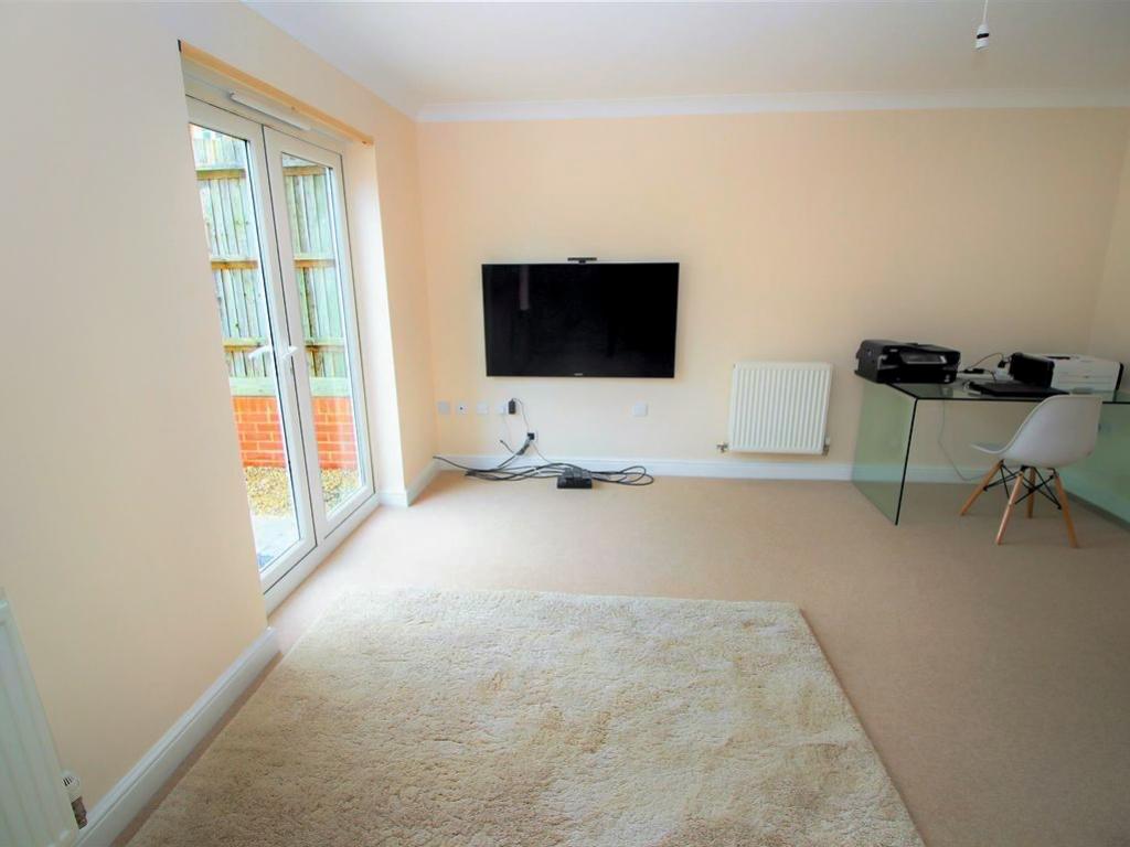 Living-room dining-area