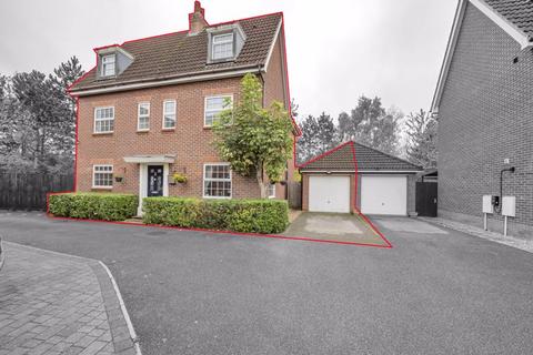 undefined, Kingfisher Road, Bury St. Edmunds