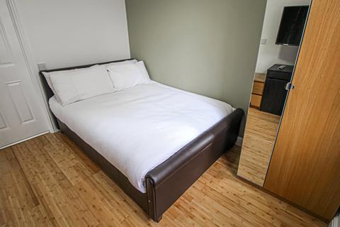 undefined, Apt 13, George House, Piccadilly Court YO1
