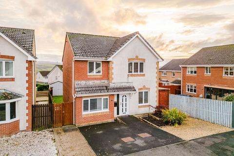 5 bedroom detached house for sale, Bute Road, Cumnock, KA18 1BE
