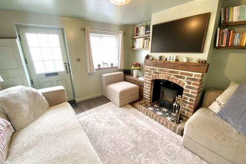 2 bedroom end of terrace house for sale, Mill Road, Fareham PO16