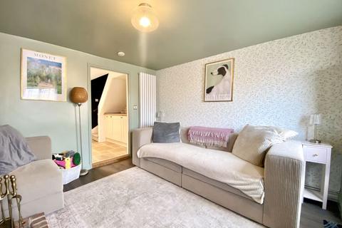 2 bedroom end of terrace house for sale, Mill Road, Fareham PO16