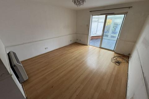 undefined, Wheatsheaf Close, Northolt