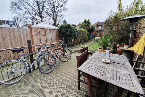 undefined, Elcot Avenue,Peckham, London