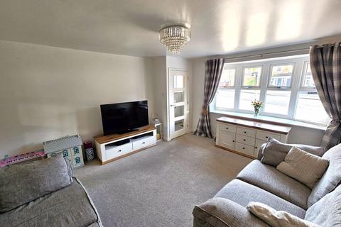 undefined, Falcon Close, Walsall WS6