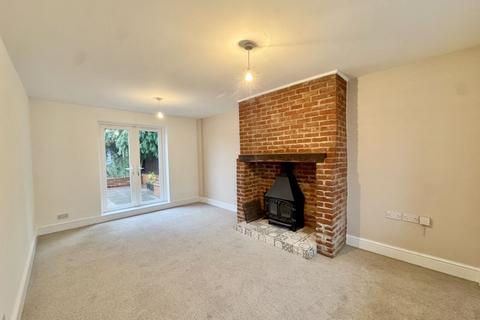 3 bedroom terraced house for sale, Brook Street, Loughborough LE12