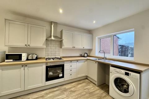 3 bedroom terraced house for sale, Brook Street, Loughborough LE12