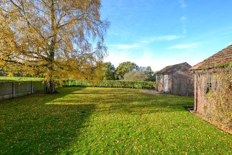 3 bedroom detached house for sale, Blue Stone Lane, Ormskirk L40