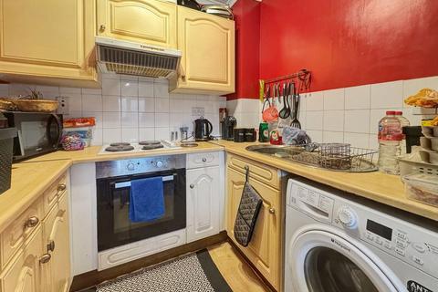 1 bedroom apartment for sale, New Street, Newport PO30