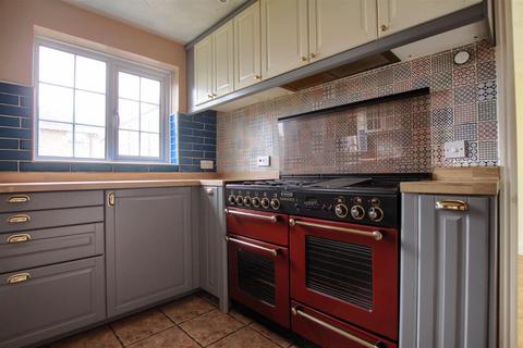 4 bedroom detached house to rent, Wheatear Lane, Ingleby Barwick