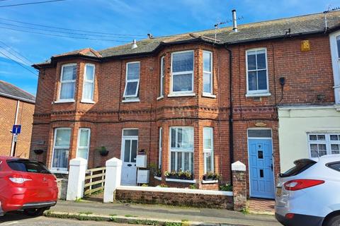 2 bedroom flat for sale, Lower Green Road, St Helens, Isle of Wight, PO33 1UB