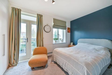 69 Marbaix Gardens, Isleworth, TW7 4FD