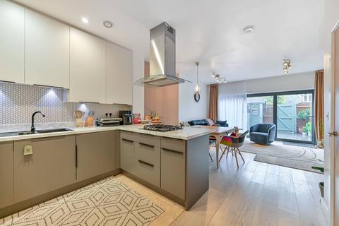 undefined, Marbaix Gardens, Isleworth, TW7