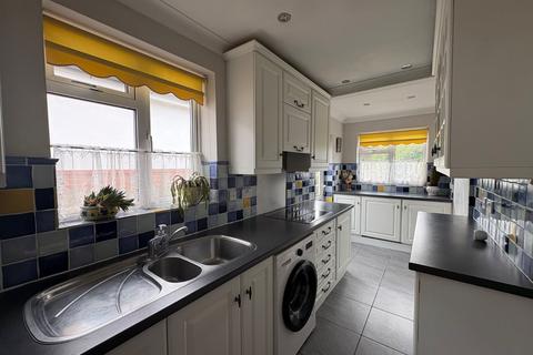 2 bedroom bungalow for sale, Springfield Avenue, St. Michaels, Tenterden, Kent, TN30
