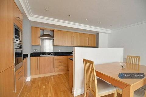 undefined, Ferry Lane, Ferry Quays, TW8