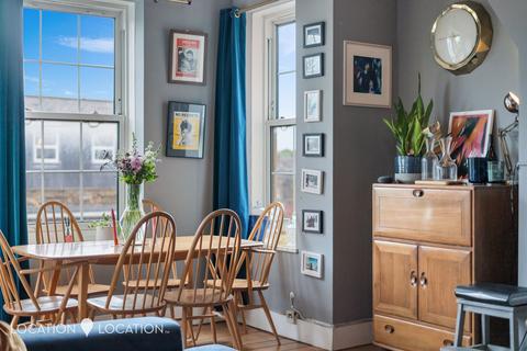 Flat 21, Yalding House Clarence Road, London, E5 8JN