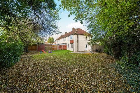 undefined, Hambling Place, Bedfordshire LU6