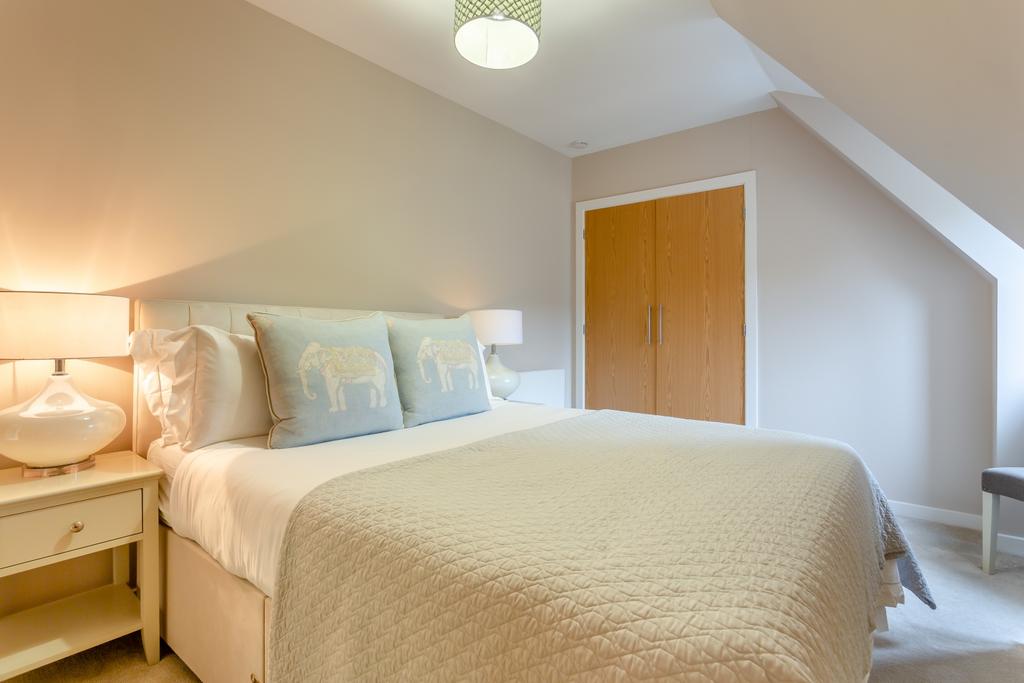 8625497-interior23
