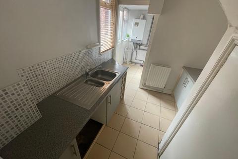3 bedroom terraced house to rent, Hulne Terrace, Lemington, Newcastle-upon-Tyne, NE15