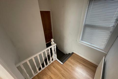 3 bedroom terraced house to rent, Hulne Terrace, Lemington, Newcastle-upon-Tyne, NE15