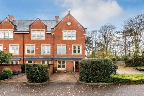 undefined, Lavender Close, Leatherhead, Surrey, KT22